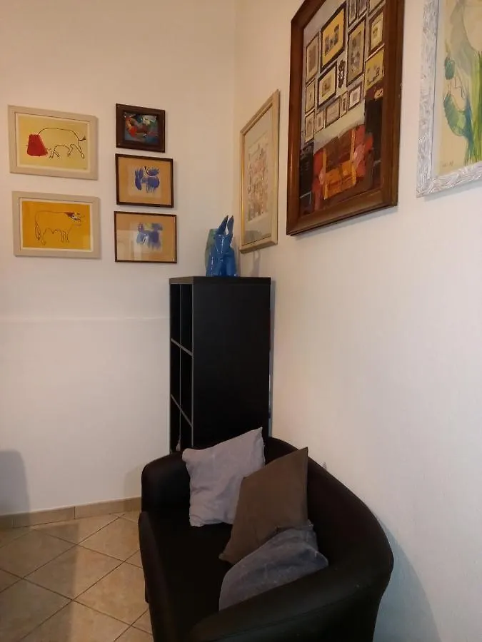 Homestay Nenna Apartment Olbia Italy