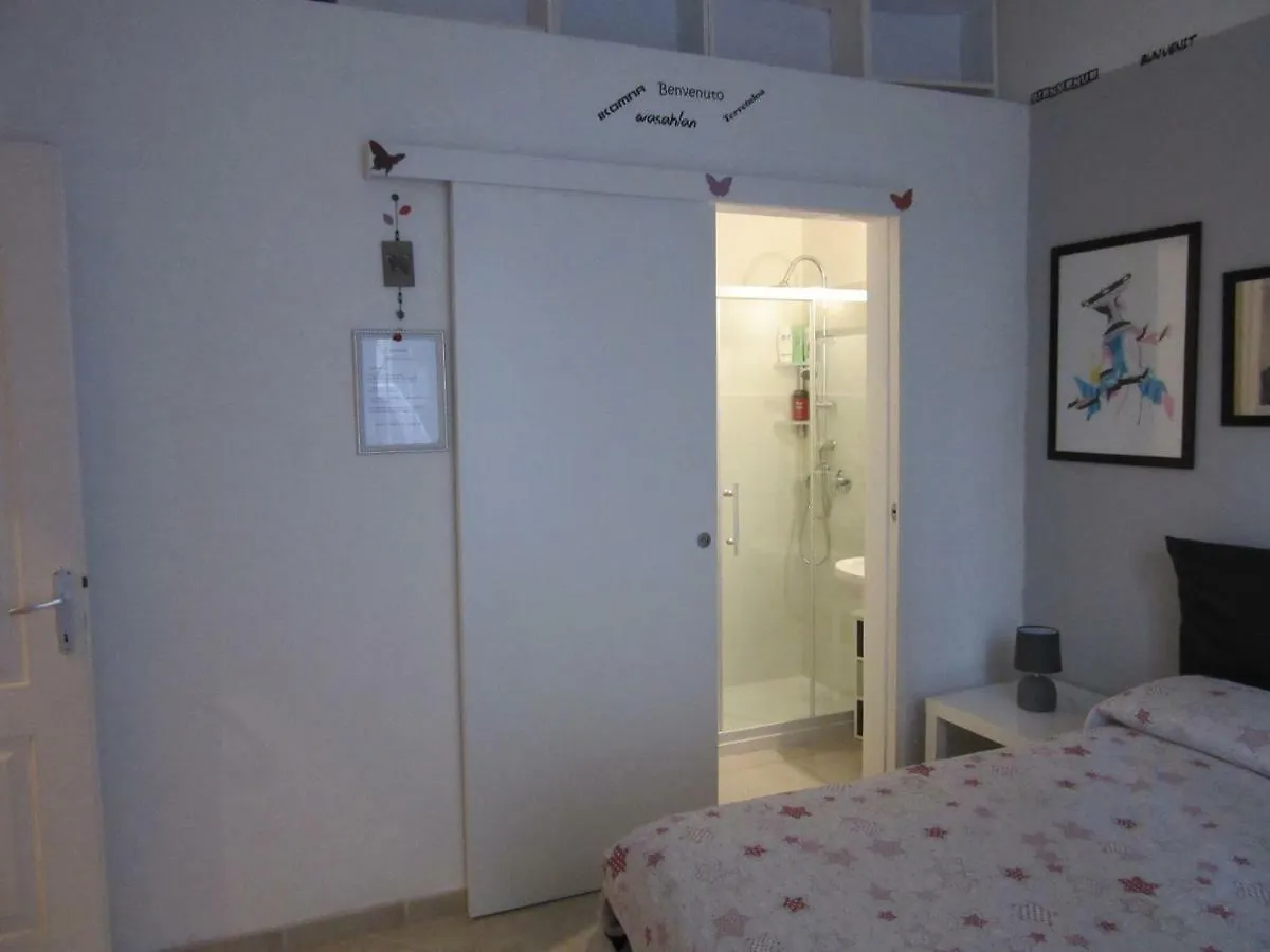 Nenna Appartement Olbia 0*,